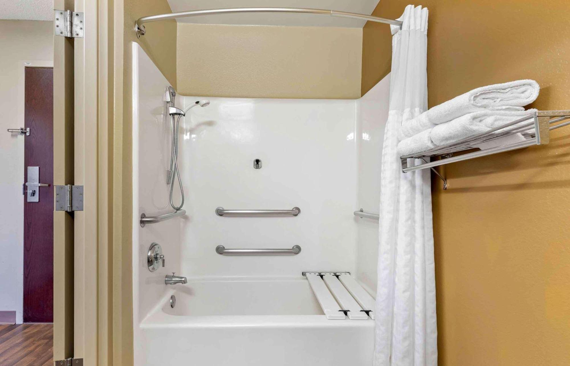 Extended Stay America Suites - Savannah - Midtown Экстерьер фото