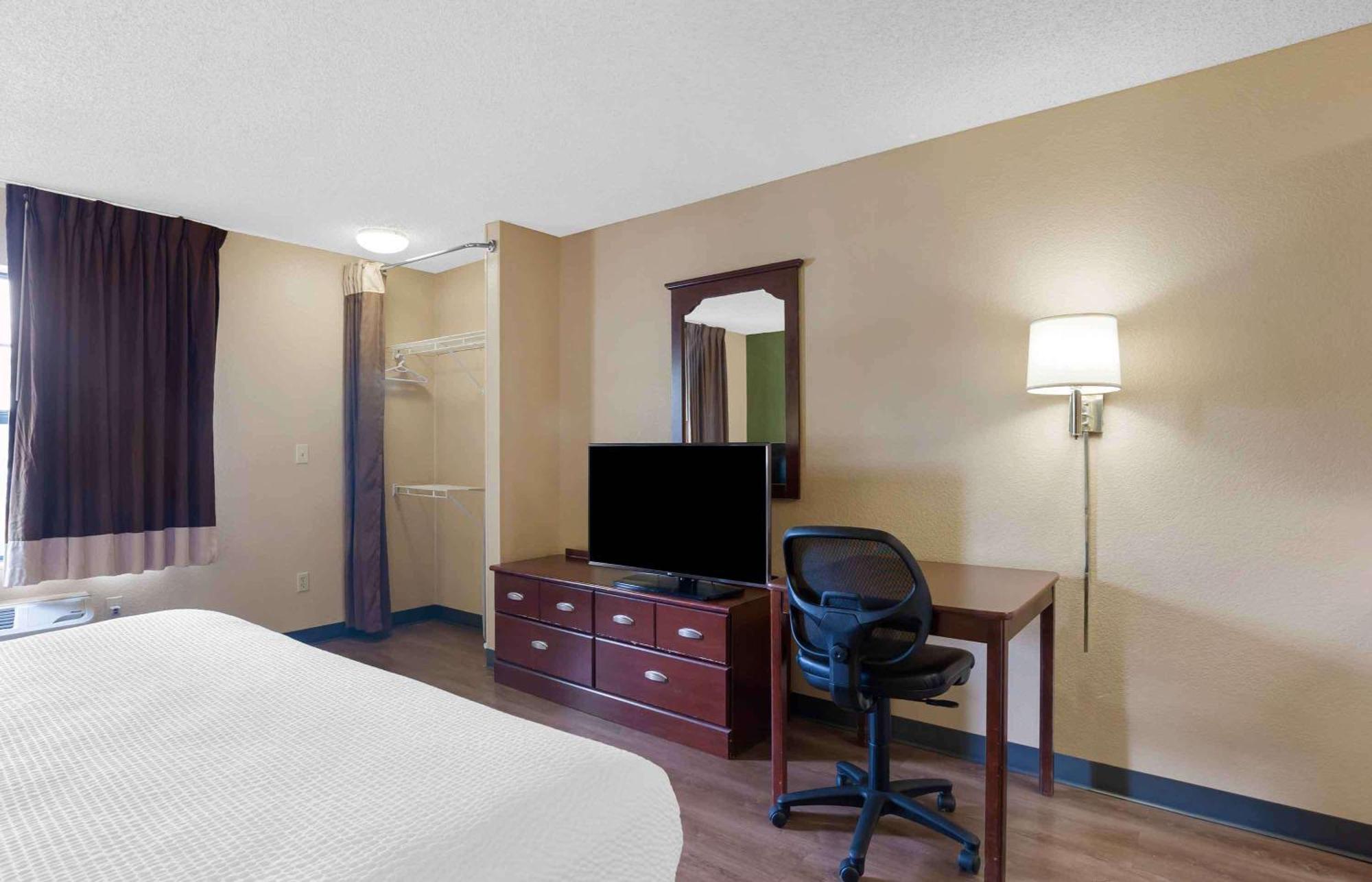 Extended Stay America Suites - Savannah - Midtown Экстерьер фото
