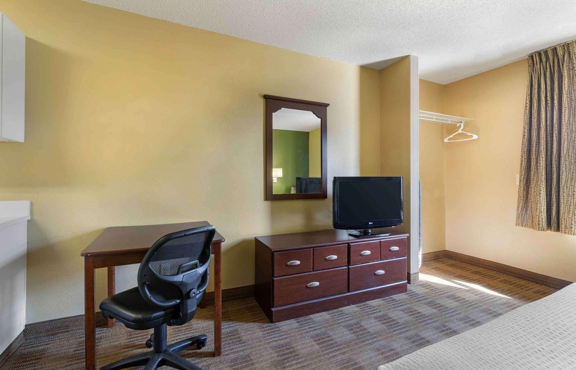 Extended Stay America Suites - Savannah - Midtown Экстерьер фото