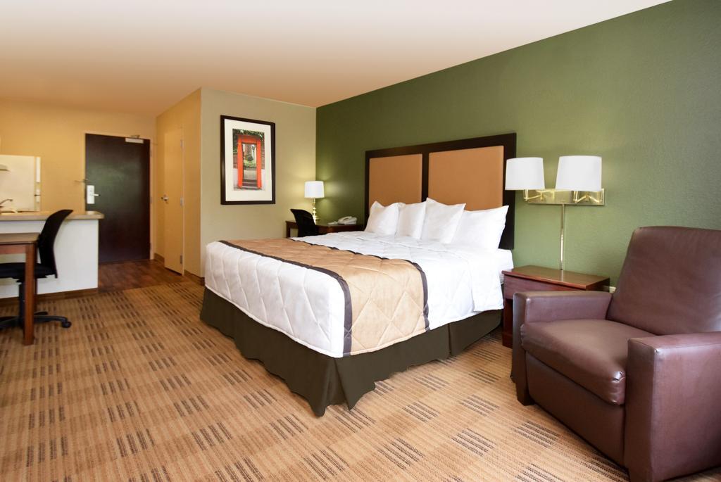 Extended Stay America Suites - Savannah - Midtown Экстерьер фото